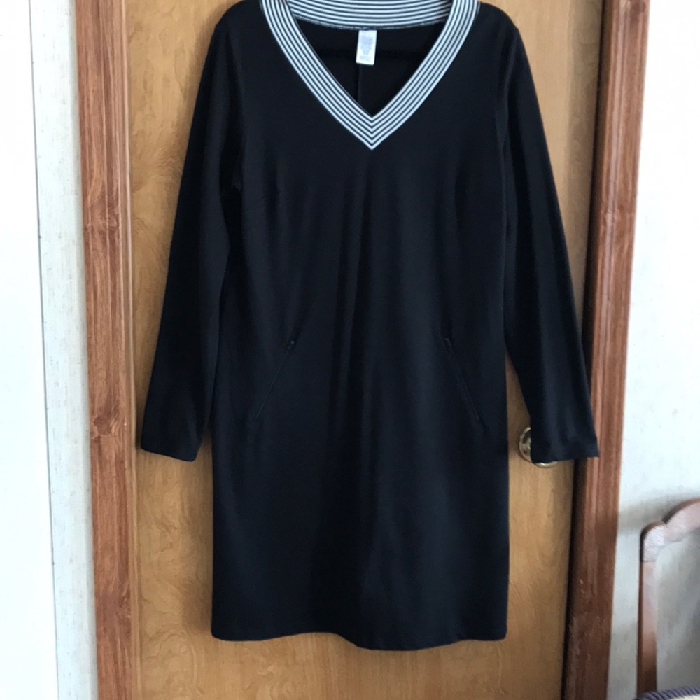 *SALE* Avon V neck Dress